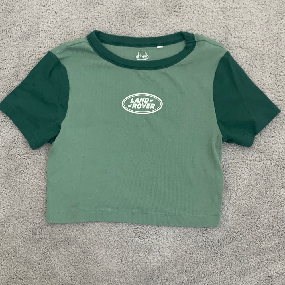 Packing Land Rover Cropped Baby Tee Size Medium